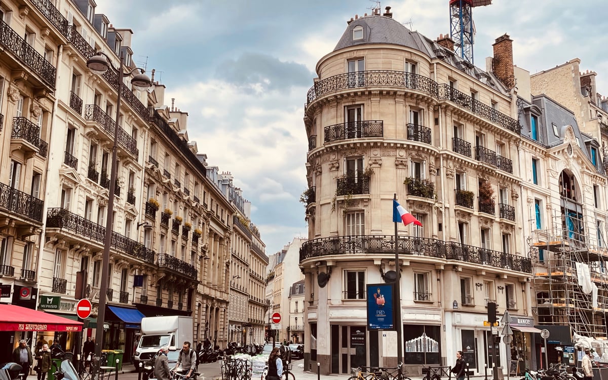Classic residential apartment buildings and balconies in Paris