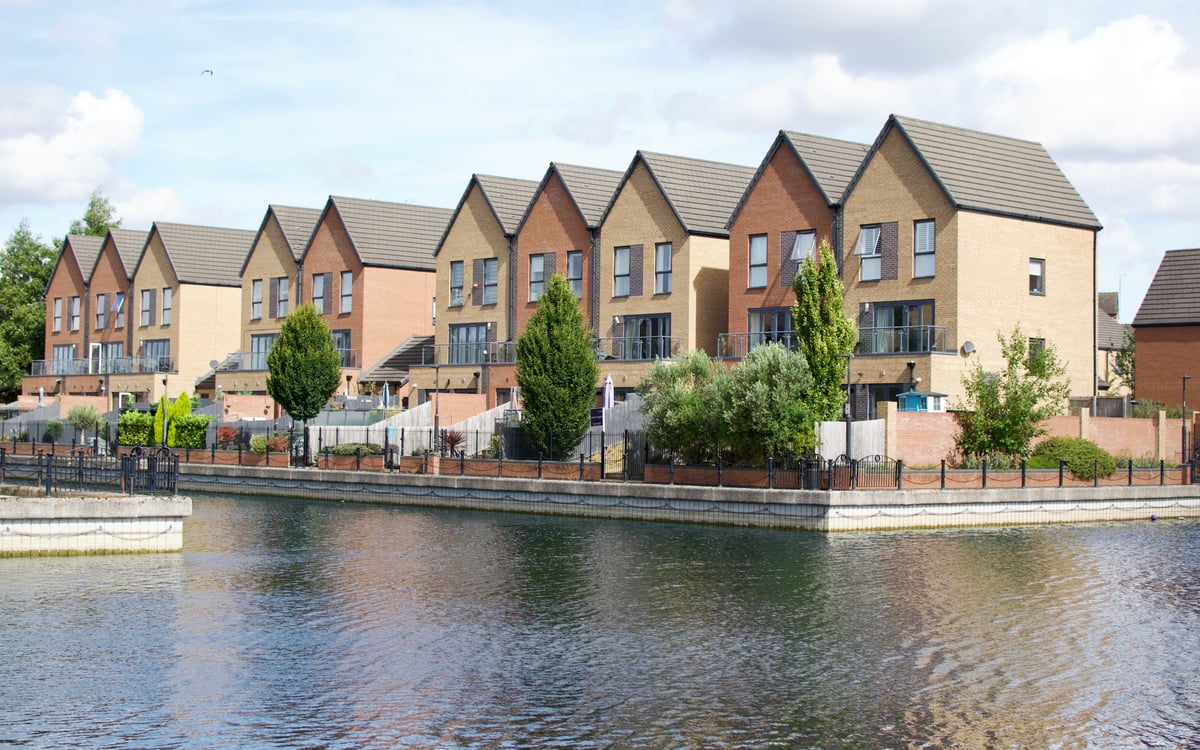 Modern waterfront townhouses in residential neighborhood